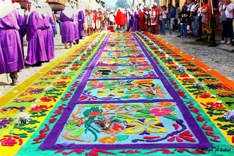 porque se celebra semana santa en guatemala